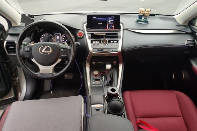 Used Lexus NX 2018 200 Front-Wheel-Drive X-Trail Version China V Standard Center Console