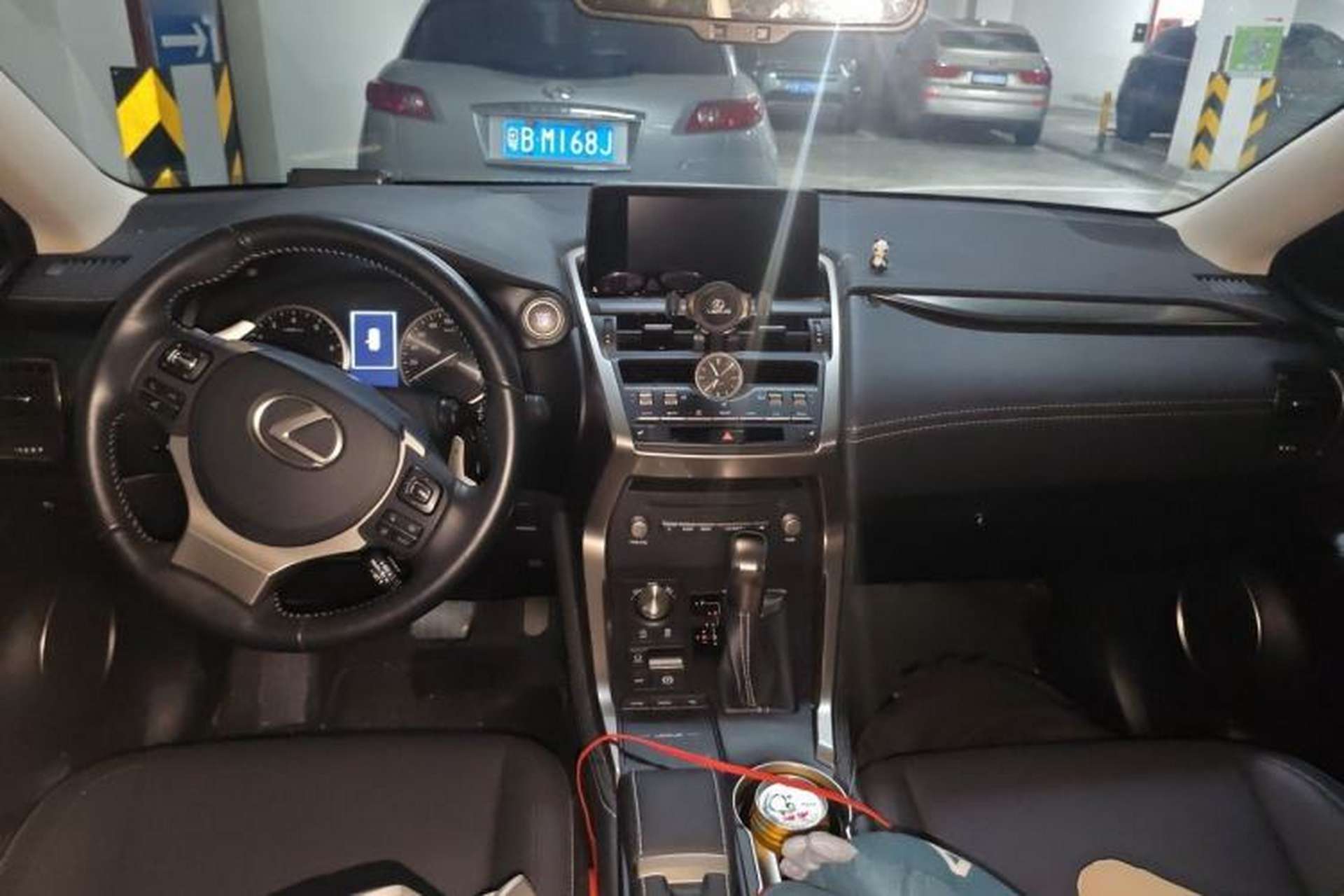 Used Lexus NX 2018 200 All-Wheel Drive FENGSHANG Version China VI Standard Center Console