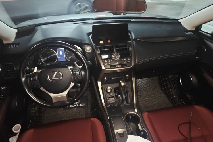 Used Lexus NX 2018 200 Front-Wheel-Drive X-Trail Version China V Standard Center Console