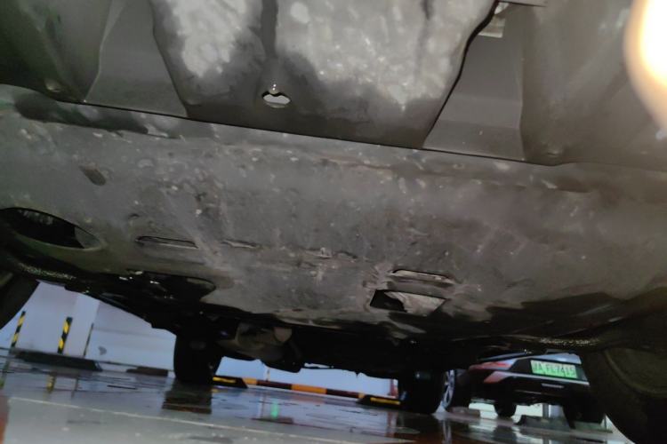 Used Lexus NX 2018 300h Front-Wheel-Drive FENGSHANG Version China V Emission Standard Chassis Front