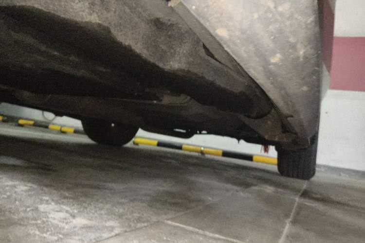 Used Lexus NX 2018 300h Front-Wheel-Drive FENGSHANG Version China V Emission Standard Chassis Front Left