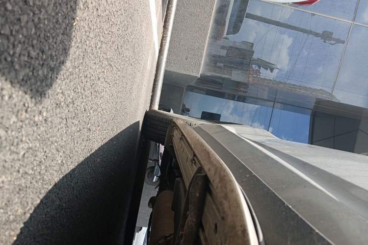 Used Lexus NX 2018 300h Front-Wheel-Drive FENGSHANG Version China V Emission Standard Chassis Front Right