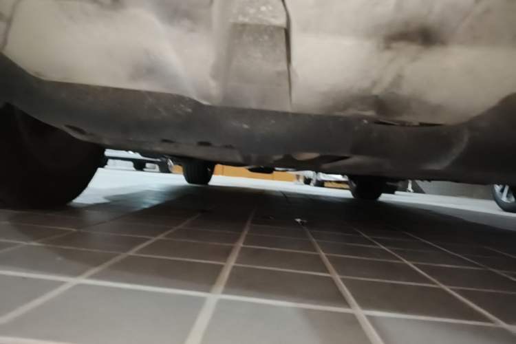 Used Lexus NX 2018 300h Front-Wheel-Drive FENGSHANG Version China V Emission Standard Chassis Front