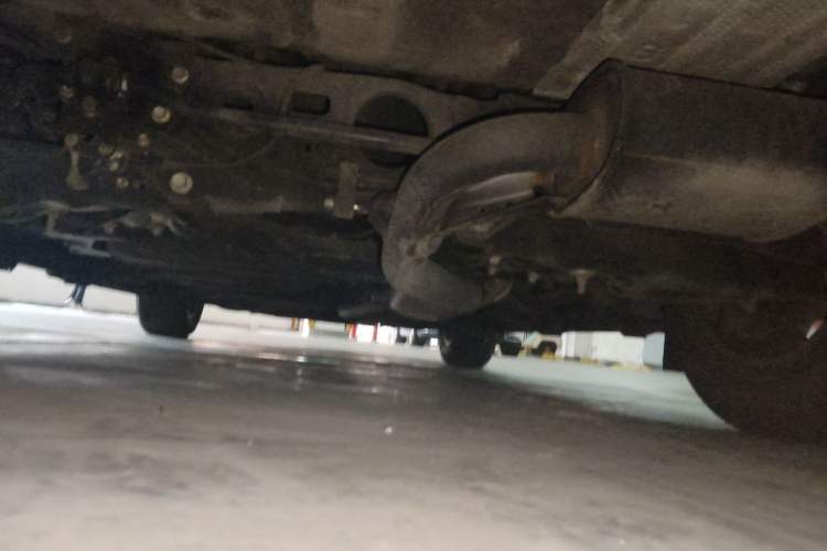 Used Lexus NX 2018 300h Front-Wheel-Drive FENGSHANG Version China V Emission Standard Chassis Rear