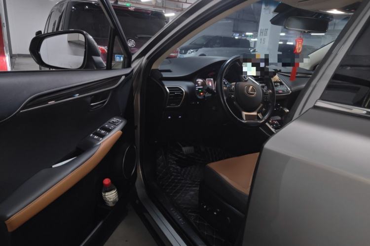 Used Lexus NX 2018 300h All-Wheel-Drive FENGZHI Edition China V Emission Standard Driver Seat