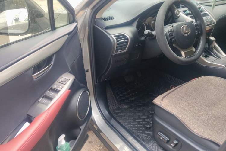 Used Lexus NX 2018 300 Front-Drive Freeline Edition Driver Seat