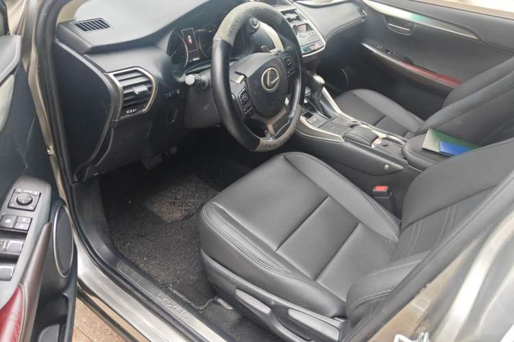 Used Lexus NX 2018 200 Front-Wheel-Drive X-Trail Version China V Standard Driver Seat