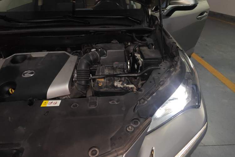 Used Lexus NX 2018 200 All-Wheel Drive FENGSHANG Version China VI Standard Engine Bay Left
