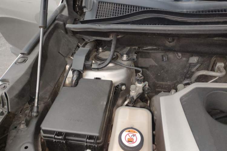 Used Lexus NX 2018 200 Front-Wheel-Drive X-Trail Version China V Standard Engine Bay Right