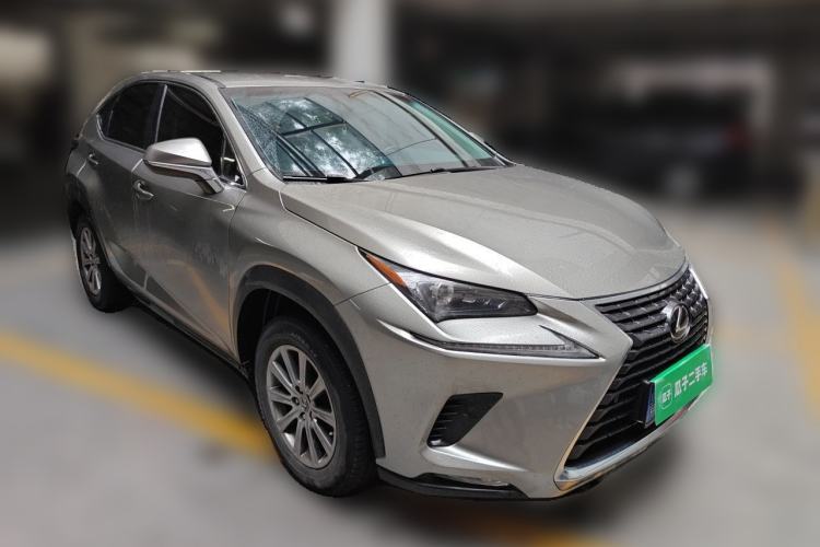 Used Lexus NX 2018 300 Front-Drive Freeline Edition Front Right 45 Deg