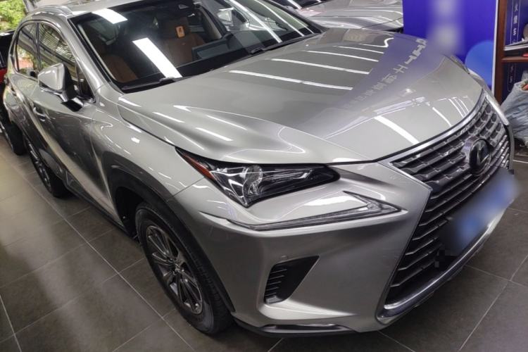 Used Lexus NX 2018 200 All-Wheel Drive FENGSHANG Version China VI Standard Front Right 45 Deg