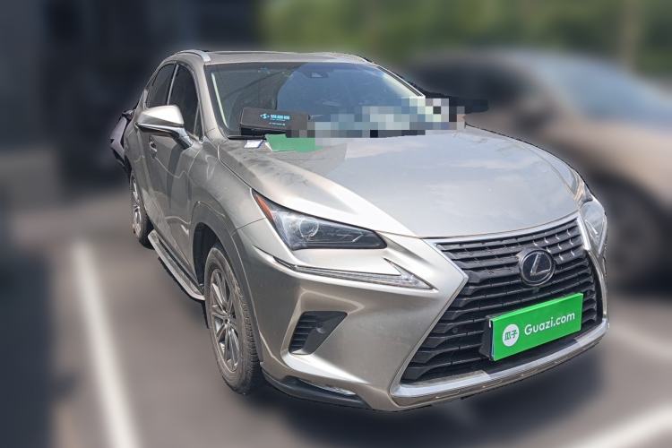 Used Lexus NX 2018 300h Front-Wheel-Drive FENGSHANG Version China V Emission Standard Front Right 45 Deg