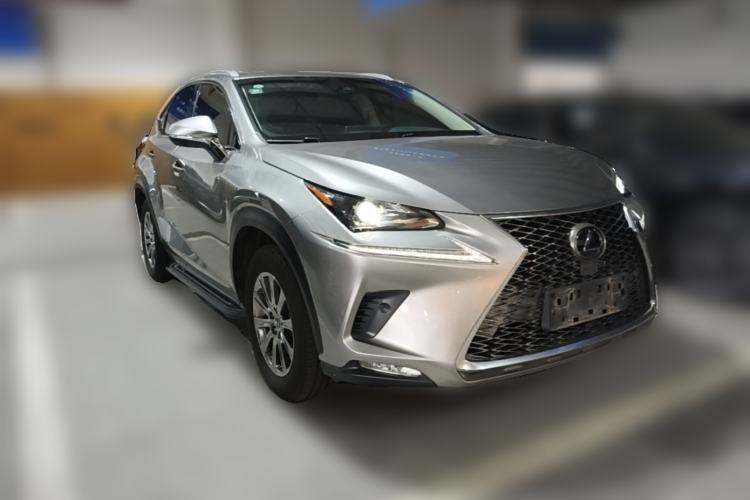 Used Lexus NX 2018 300h Front-Wheel-Drive FENGSHANG Version China V Emission Standard Front Right 45 Deg