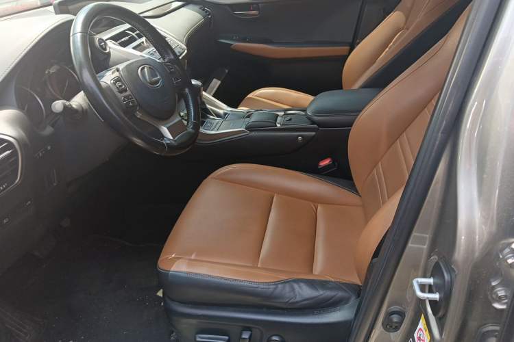Used Lexus NX 2018 300h Front-Wheel-Drive FENGSHANG Version China V Emission Standard Left Front Seat