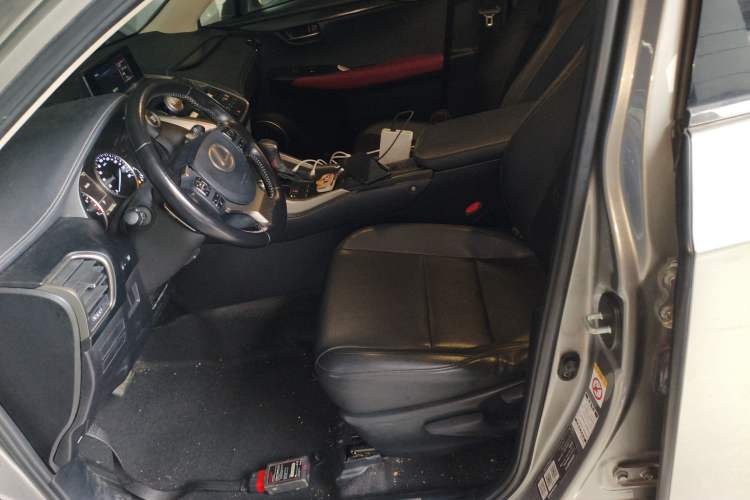 Used Lexus NX 2018 200 Front-Wheel-Drive Xingxing Edition China VI Standard Left Front Seat