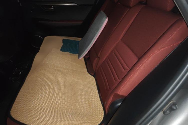 Used Lexus NX 2018 200 Front-Wheel-Drive X-Trail Version China V Standard Left Rear Seat