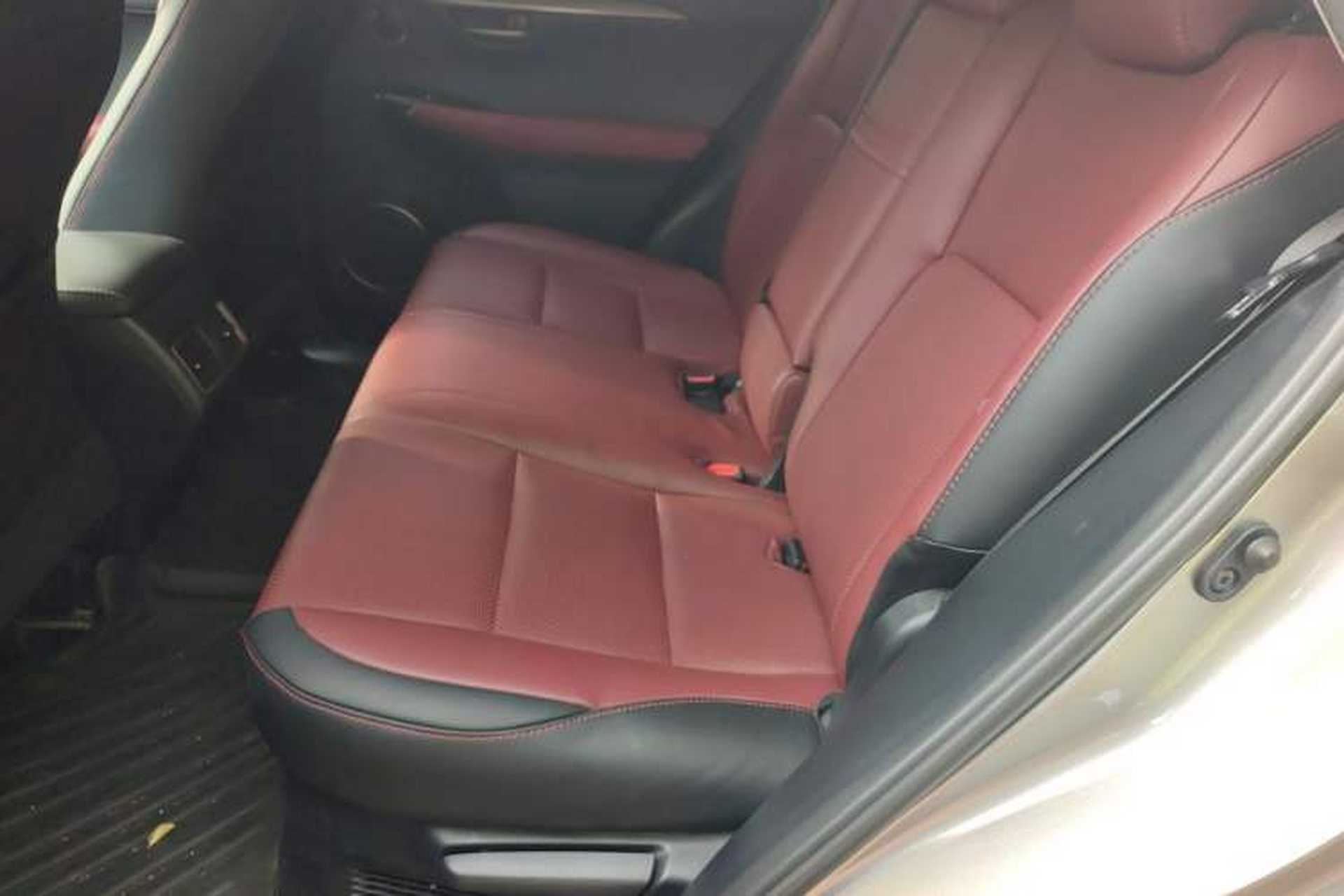 Used Lexus NX 2018 200 Front-Wheel-Drive X-Trail Version China V Standard Left Rear Seat