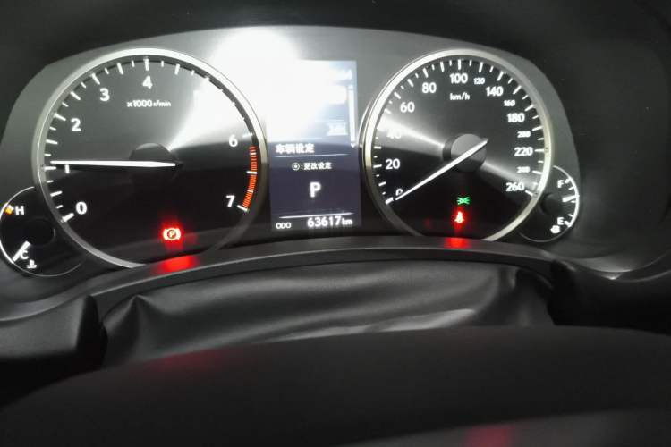 Used Lexus NX 2018 200 All-Wheel Drive FENGSHANG Version China VI Standard Odometer Close Up