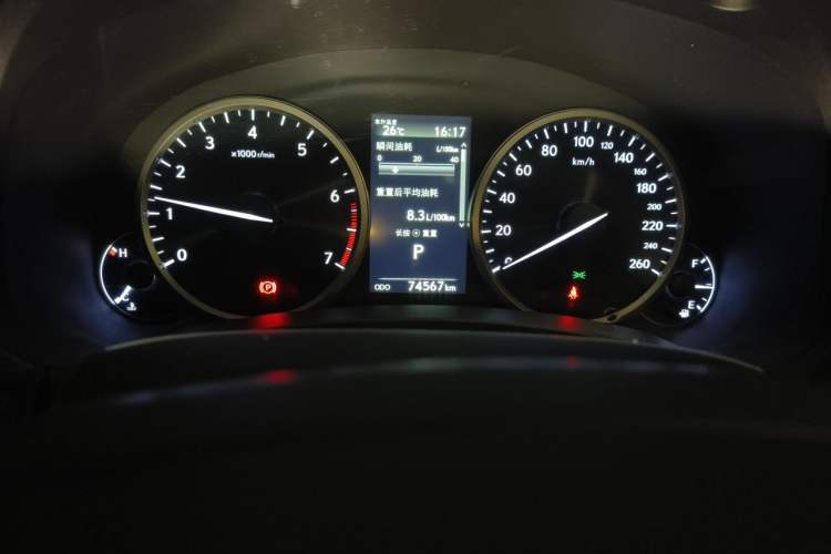 Used Lexus NX 2018 200 Front-Wheel-Drive X-Trail Version China V Standard Odometer Close Up