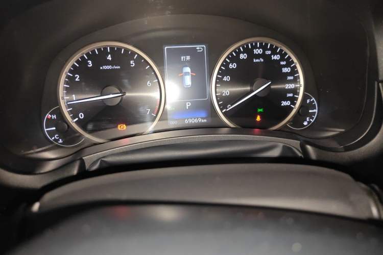 Used Lexus NX 2018 200 All-Wheel Drive FENGSHANG Version China VI Standard Odometer Close Up