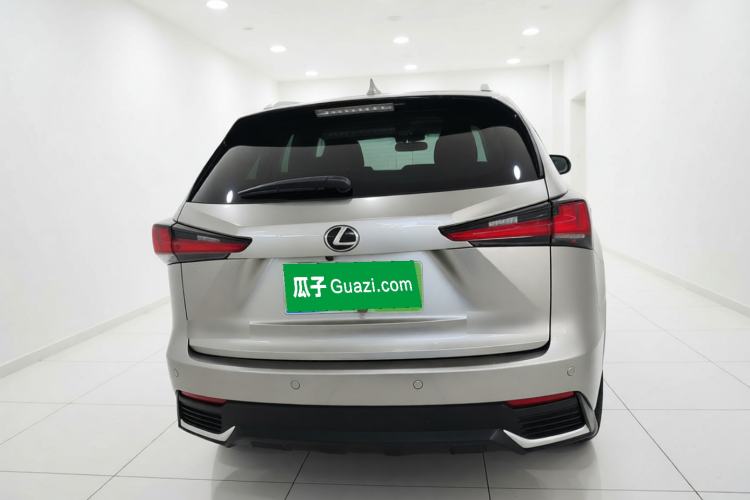 Used Lexus NX 2018 200 Front-Wheel-Drive Xingxing Edition China VI Standard Rear