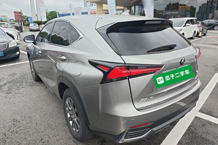 Used Lexus NX 2018 200 Front-Wheel-Drive Xingxing Edition China VI Standard Rear Left 45 Deg