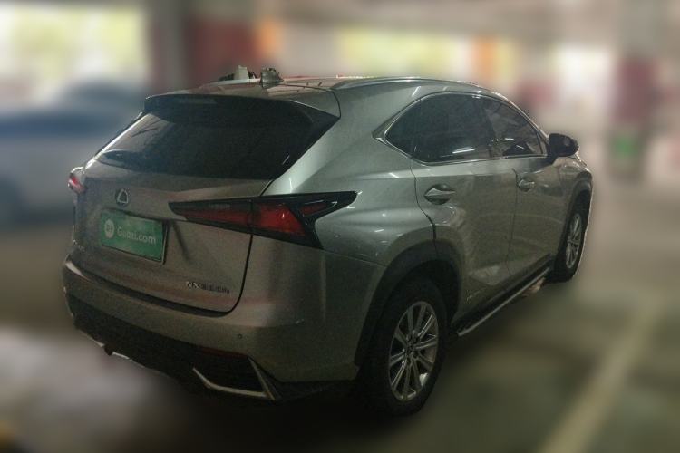 Used Lexus NX 2018 300h Front-Wheel-Drive FENGSHANG Version China V Emission Standard Rear Right 45 Deg