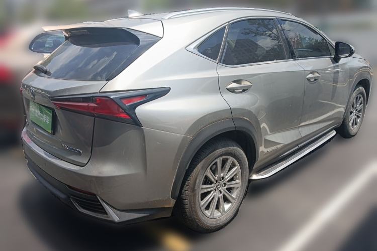 Used Lexus NX 2018 300h Front-Wheel-Drive FENGSHANG Version China V Emission Standard Rear Right 45 Deg