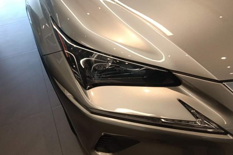 Used Lexus NX 2018 300 Front-Drive Freeline Edition Right Front Headlight