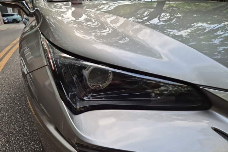 Used Lexus NX 2018 300 Front-Drive Freeline Edition Right Front Headlight