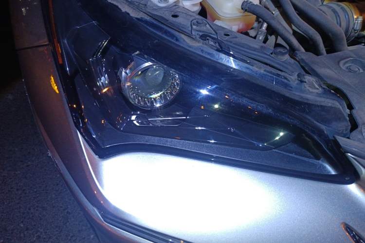 Used Lexus NX 2018 300 Front-Drive Freeline Edition Right Front Headlight
