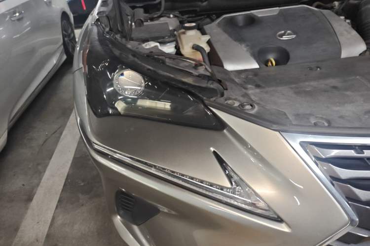 Used Lexus NX 2018 200 Front-Wheel-Drive X-Trail Version China V Standard Right Front Headlight