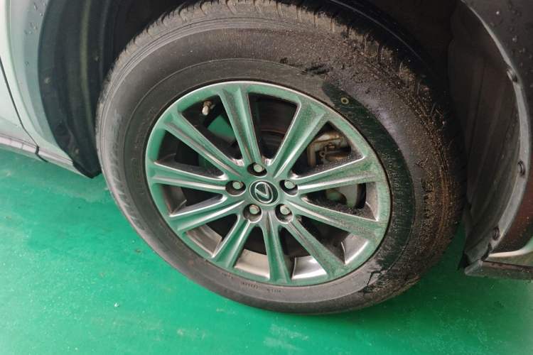 Used Lexus NX 2018 200 Front-Wheel-Drive X-Trail Version China V Standard Right Front Wheel Hub