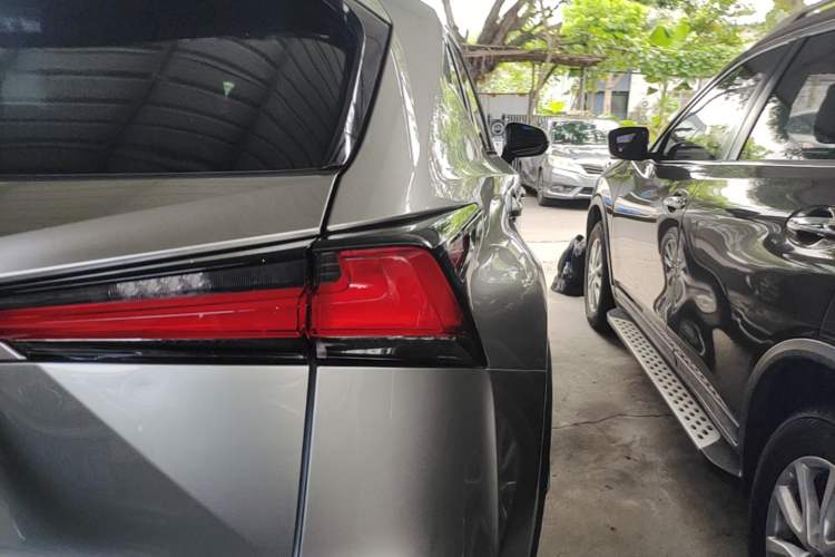Used Lexus NX 2018 200 Front-Wheel-Drive Xingxing Edition China VI Standard Right Rear Taillight