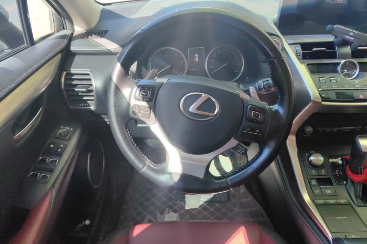 Used Lexus NX 2018 300 Front-Drive Freeline Edition Steering Wheel