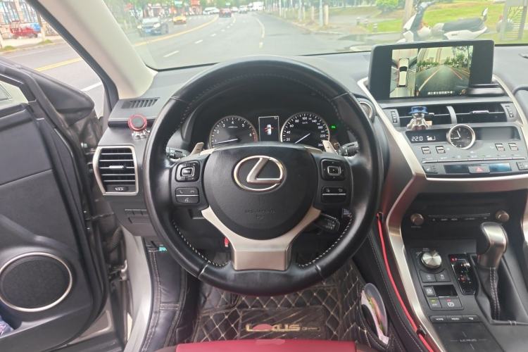 Used Lexus NX 2018 300 Front-Drive Freeline Edition Steering Wheel