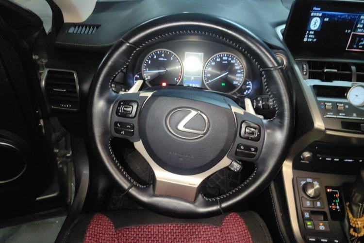 Used Lexus NX 2018 200 Front-Wheel-Drive X-Trail Version China V Standard Steering Wheel