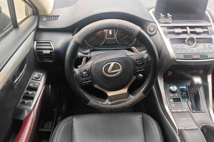 Used Lexus NX 2018 200 Front-Wheel-Drive X-Trail Version China V Standard Steering Wheel