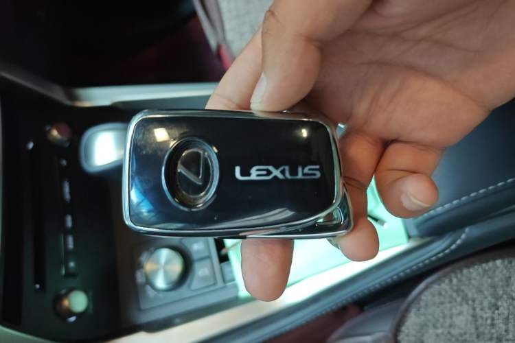 Used Lexus NX 2018 300 Front-Drive Freeline Edition Vehicle Key