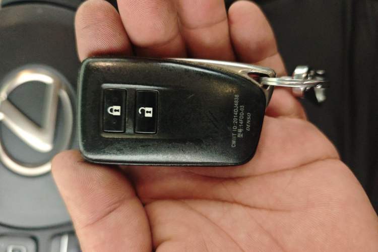 Used Lexus NX 2018 200 Front-Wheel-Drive X-Trail Version China V Standard Vehicle Key