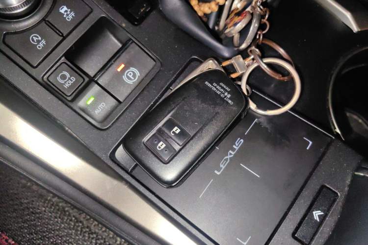 Used Lexus NX 2018 200 Front-Wheel-Drive X-Trail Version China V Standard Vehicle Key