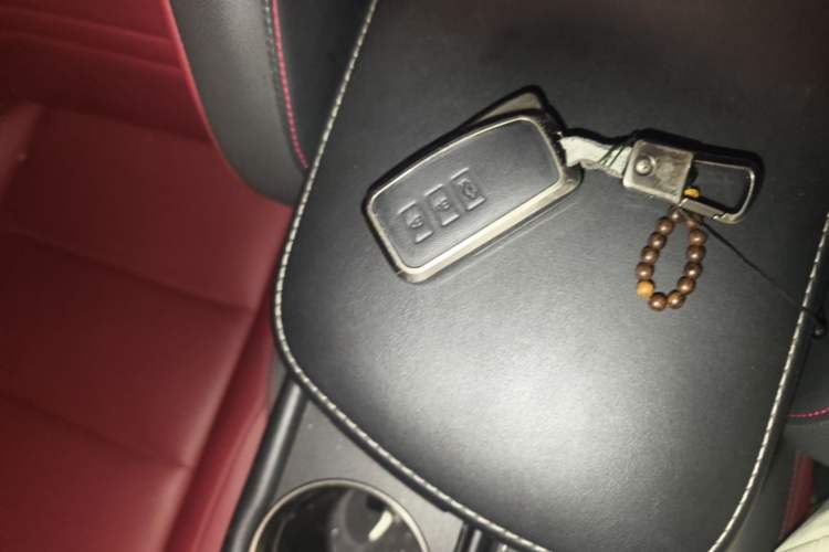 Used Lexus NX 2018 200 All-Wheel Drive FENGSHANG Version China VI Standard Vehicle Key