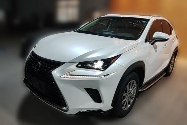Used Lexus NX 2018 300h Front-Wheel-Drive FENGSHANG Version China V Emission Standard