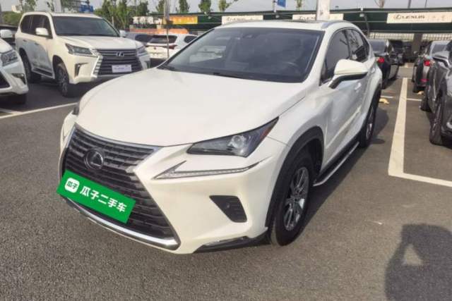 Used Lexus NX 2018 300h Front-Wheel-Drive FENGSHANG Version China V Emission Standard