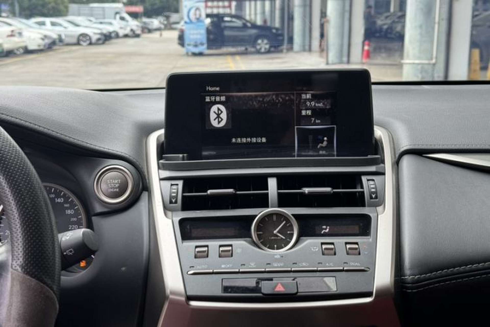Used Lexus NX 2018 200 Front-Wheel-Drive Xingxing Edition China VI Standard Audio And AC Panel