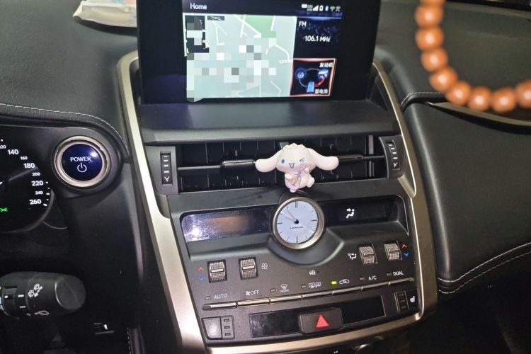 Used Lexus NX 2018 300h All-Wheel-Drive FENGZHI Edition China V Emission Standard Audio And AC Panel