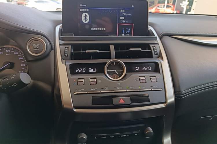 Used Lexus NX 2018 200 Front-Wheel-Drive Xingxing Edition China VI Standard Audio And AC Panel