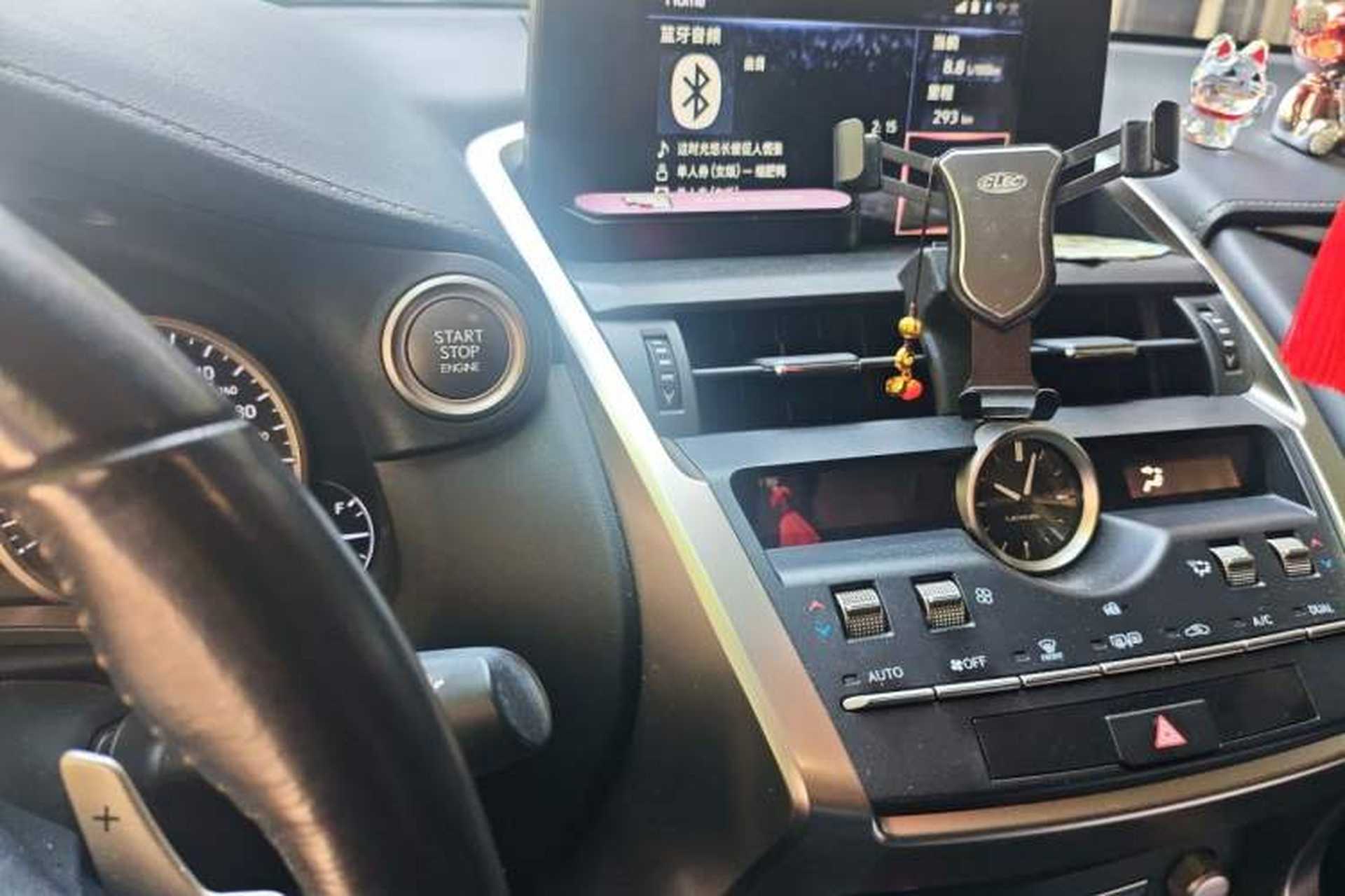Used Lexus NX 2018 200 Front-Wheel-Drive X-Trail Version China V Standard Audio And AC Panel
