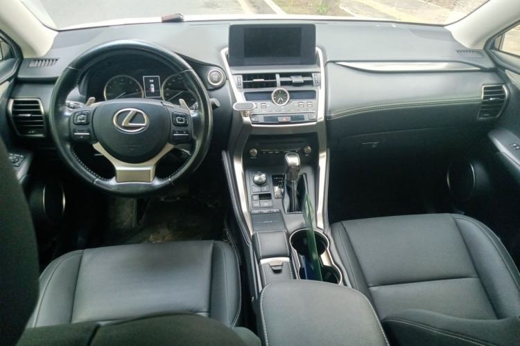 Used Lexus NX 2018 300 Front-Drive Freeline Edition Center Console