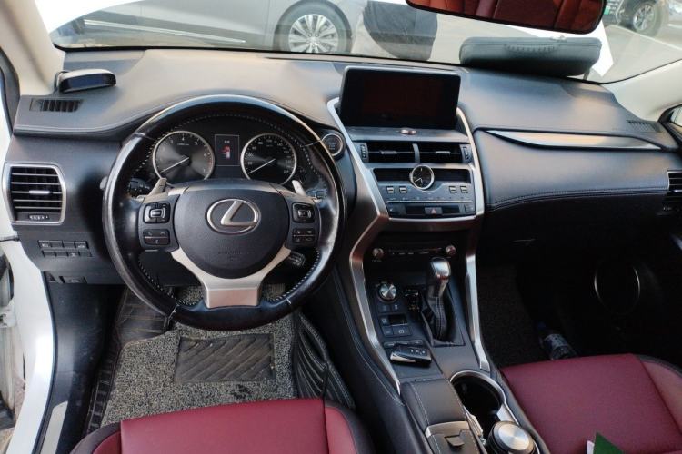 Used Lexus NX 2018 200 All-Wheel Drive Fēngshàng Version China V Standard Center Console